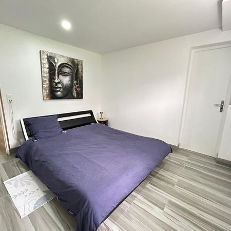 Les Bambous Apartment Poissy Exterior foto