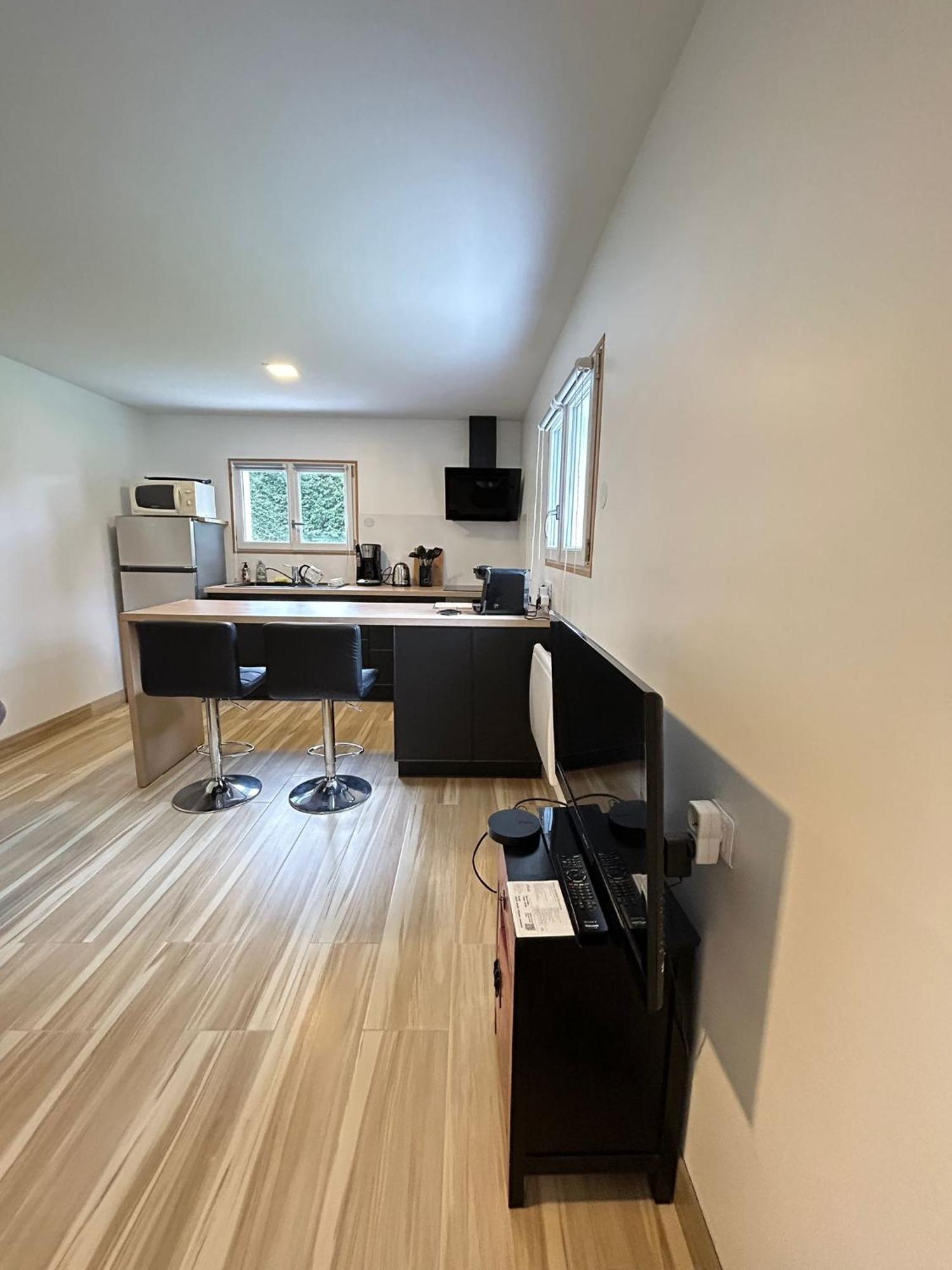 Les Bambous Apartment Poissy Exterior foto